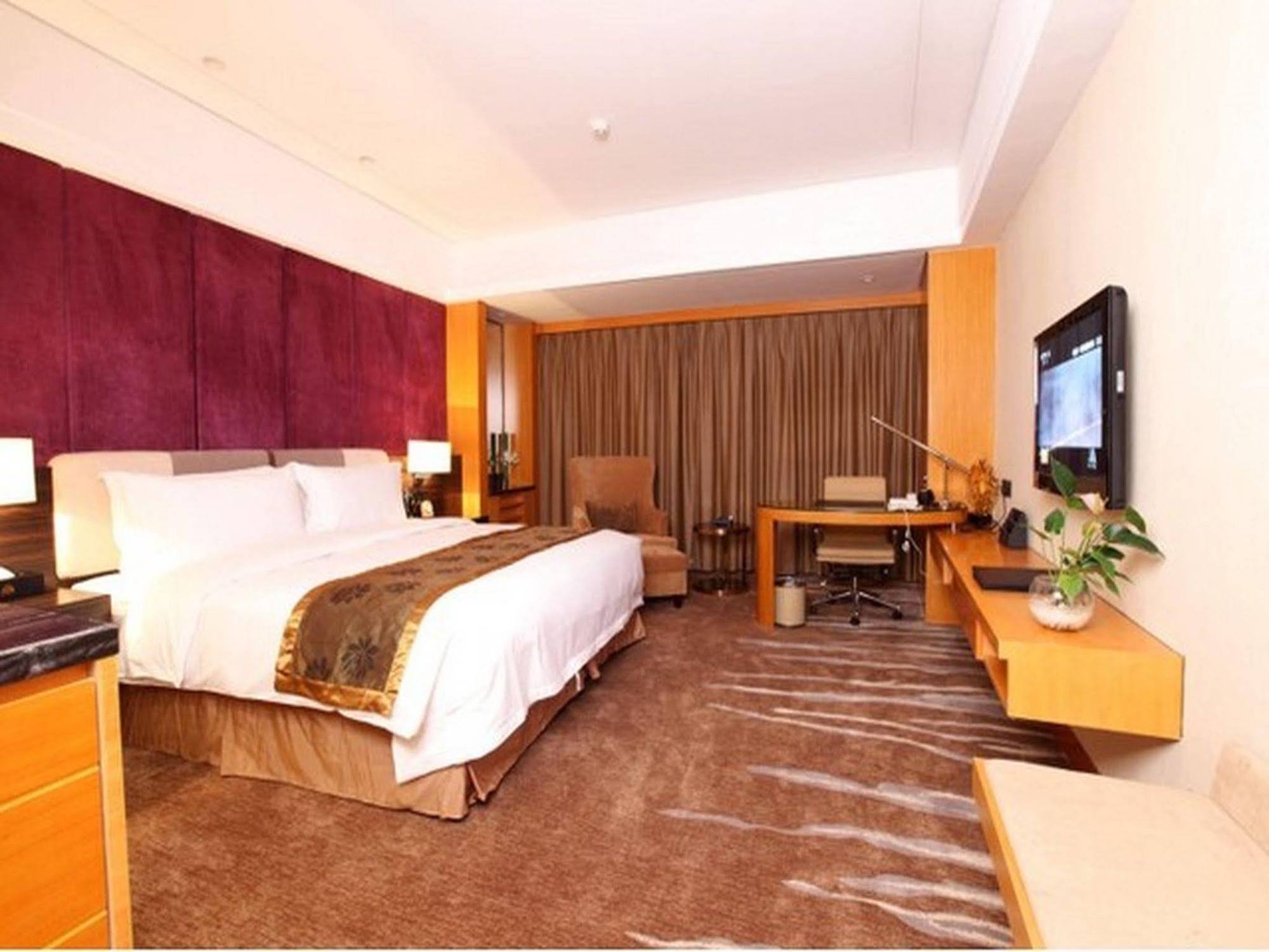 Days Hotel And Suites Mingfa Xiamen Eksteriør bilde